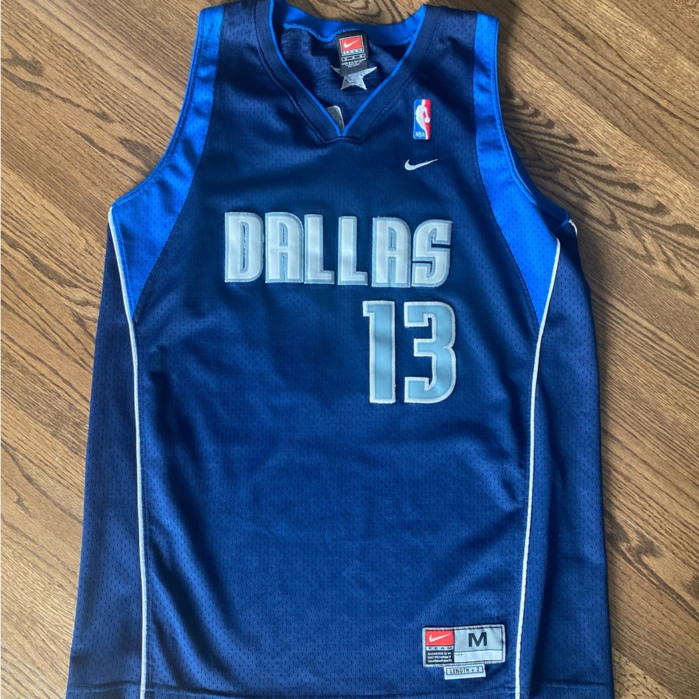 Steve Nash Dallas Mavericks Basketball Jersey *stitched* not heat-pressed.